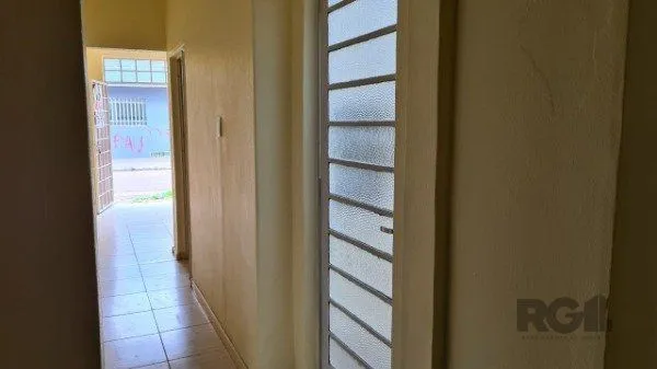 Imagem Edifício (prédio) com 03 apartamentos de 01 dormitório no Bairro Auxiliadora