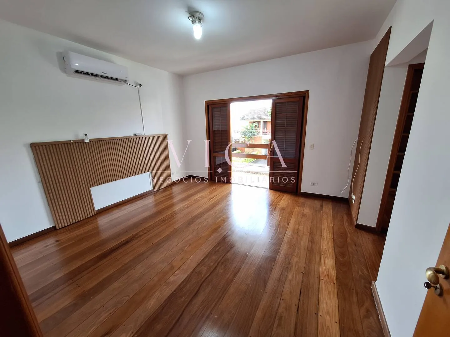 Imagem Alphaville 4|Casa 365m² 4 dorms, 2 suítes, piscina e area gourmet|R$ 14.350