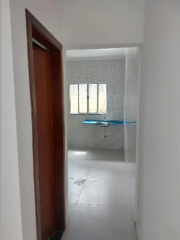Imagem VENDA DE CASA NO MARENGO, EM ITAQUAQUECETUBA/SP, 77m² com 2 quartos, sala de estar, cozinha, quintal murado e garagem para 02 autos. CONSULTE-NOS.