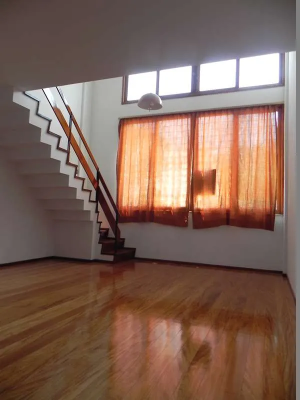 Imagem Apartamento com 1 Quarto à Venda, 37 m² em Várzea&nbsp; - Teresópolis