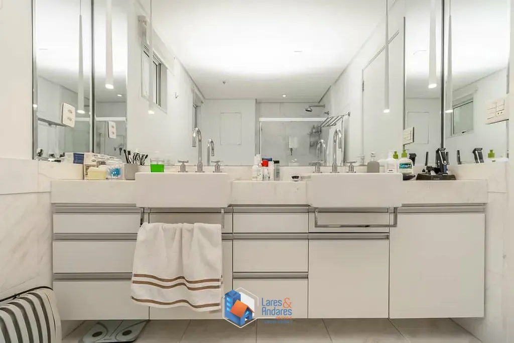 Imagem Apartamento à venda 2 Quartos 2 Suites 2 Vagas 146M² Vila Nova Conceição São Paulo - SP