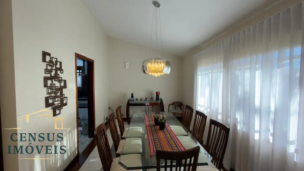 Foto do imóvel: Belíssima casa à venda com 4 quartos, no Condomínio Marambaia em Vinhedo. em Condomínio Marambaia