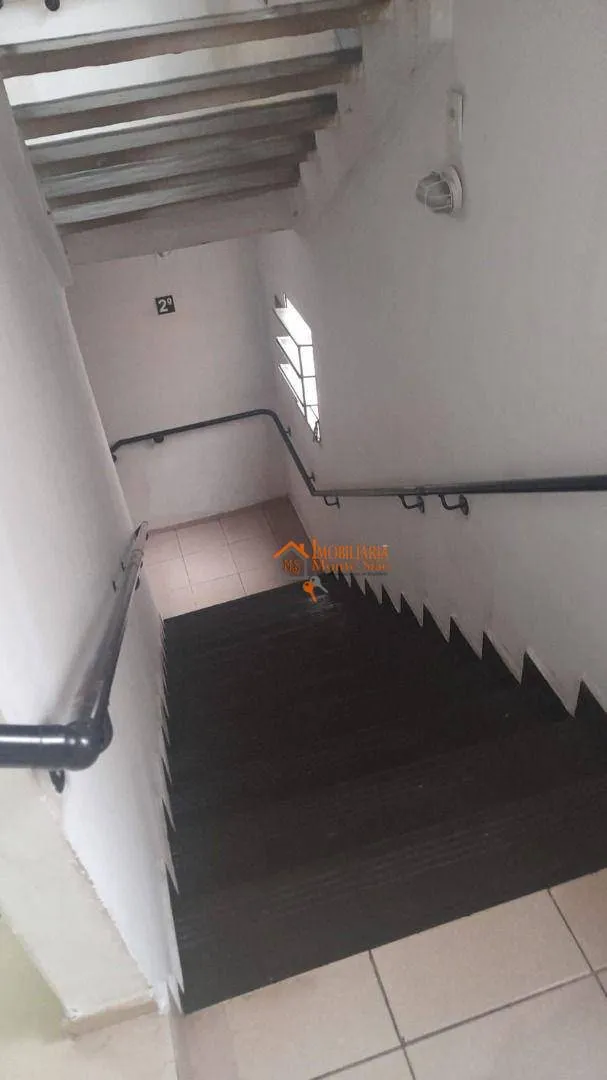 Imagem Apartamento com 2 dormitórios à venda, 44 m² por R$ 240.000,00 - Água Chata - Guarulhos/SP