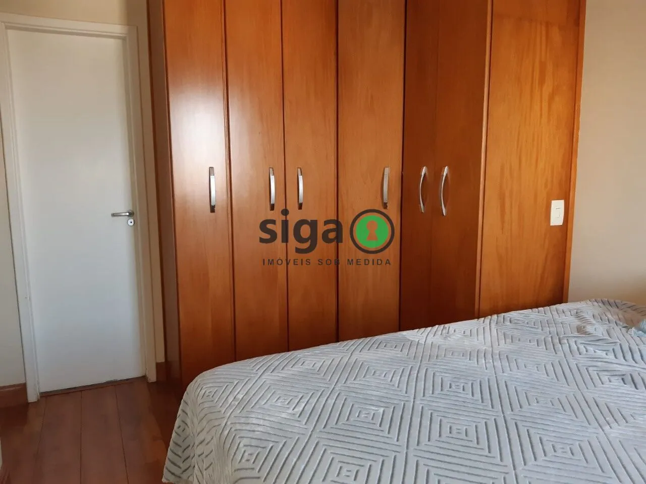 Imagem APARTAMENTO COM LAZER DE CLUBE, 2 VAGAS E LOCALIZAÇÃO ESTRATÉGICA