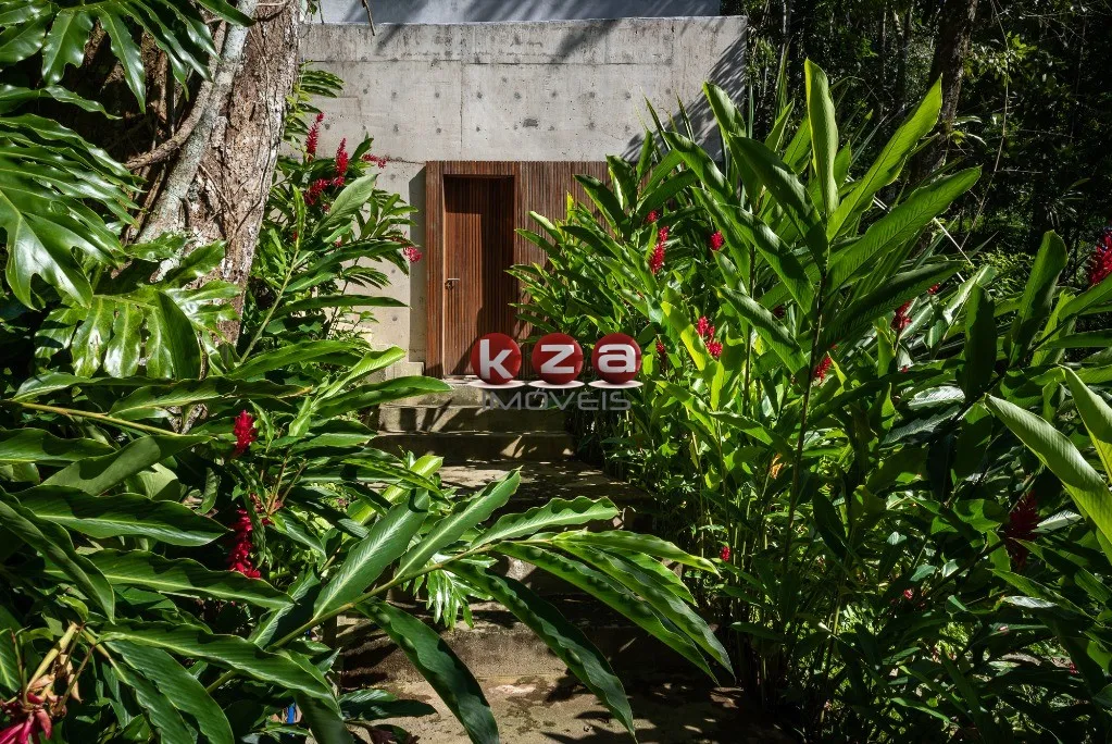 Imagem Casa em Condomínio de Luxo em Bertioga-SP com 4 Quartos, 4 Suítes e 550m² de Área