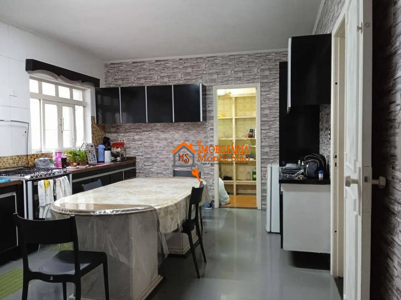 Imagem Sobrado para alugar, 190 m² por R$ 10.234,00/mês - Jardim Santa Francisca - Guarulhos/SP