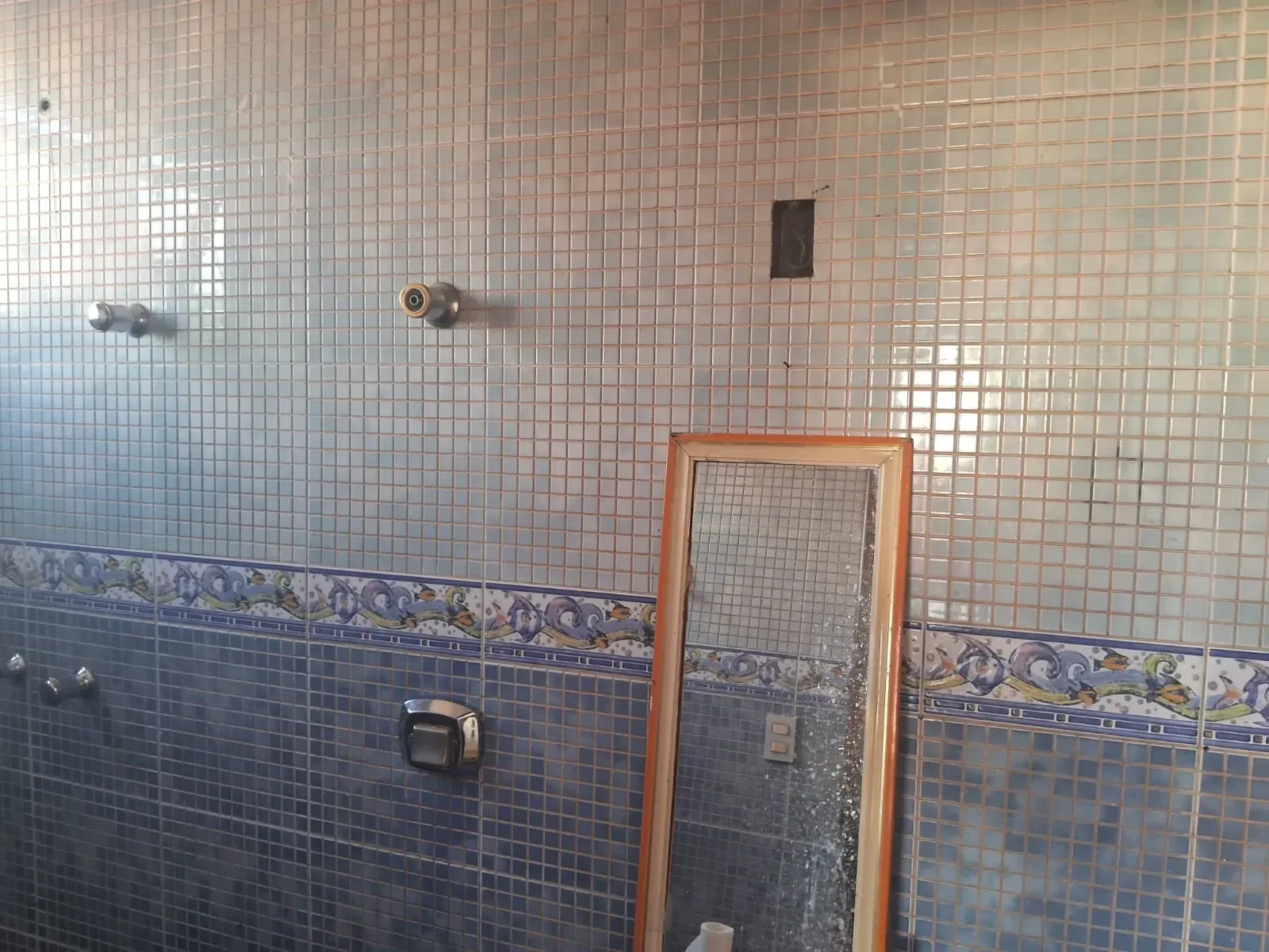 Imagem Sobrado com 5 Quartos à Venda, 252,63 m² em Setor Novo Horizonte - Goiânia