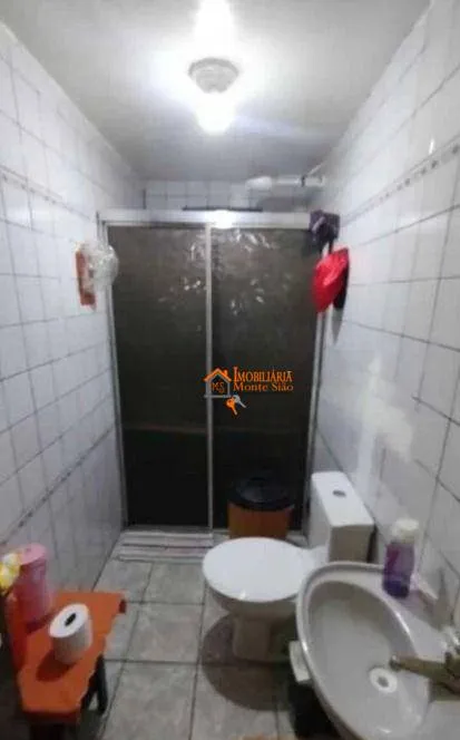 Imagem Casa com 2 dormitórios à venda, 120 m² por R$ 230.000,00 - Vila Barros - Guarulhos/SP