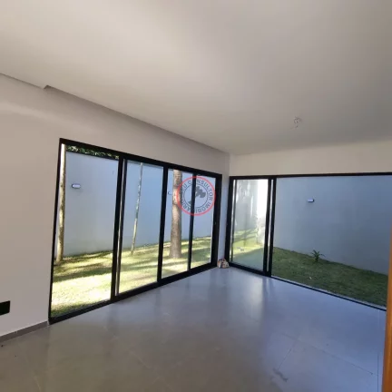 Imagem CASA RECEM CONSTRUIDA DENTRO DE CONDOMINIO NOVO EM BOISSUCANGA COM 5 SUITES , QUINTAL E 3 VAGAS
