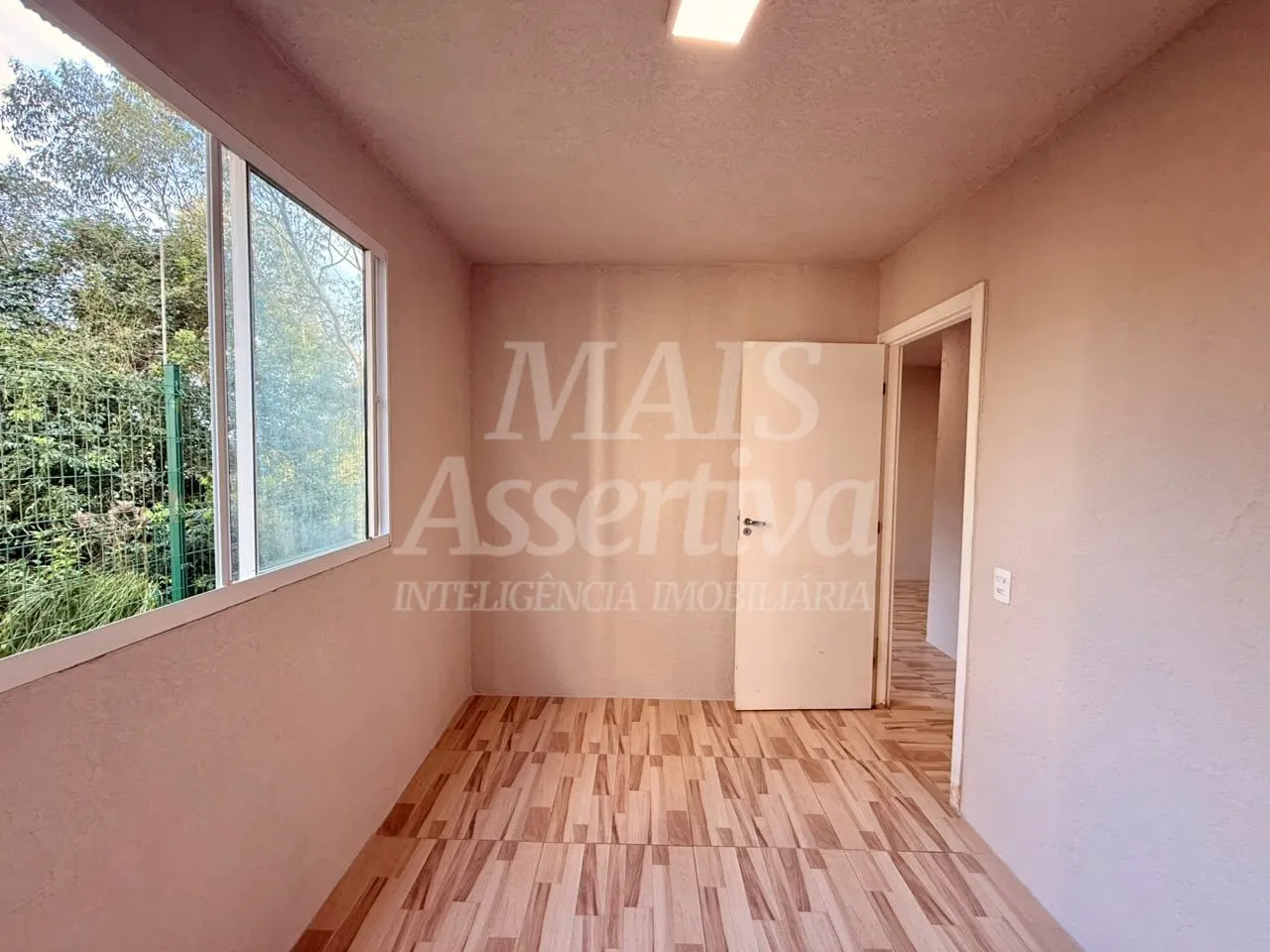 Imagem Apartamento térreo para venda no Residencial Alto Paraíso - Semi mobiliado