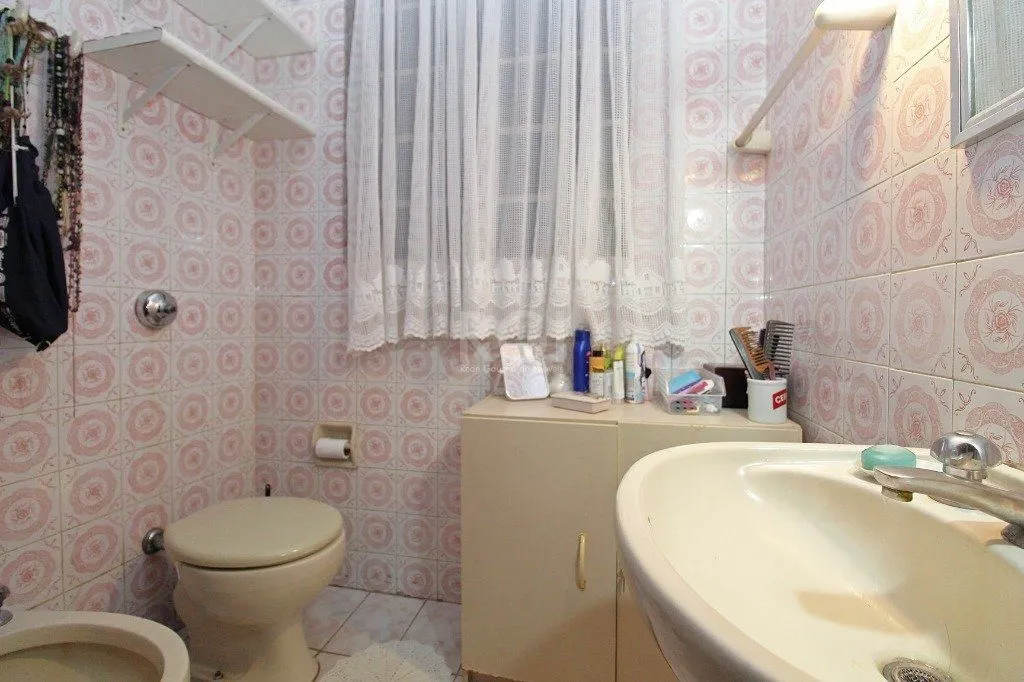 Imagem Apartamento para Venda - 84.85m², 2 dormitórios, sendo 1 suites, 1 vaga - Moinhos de Vento
