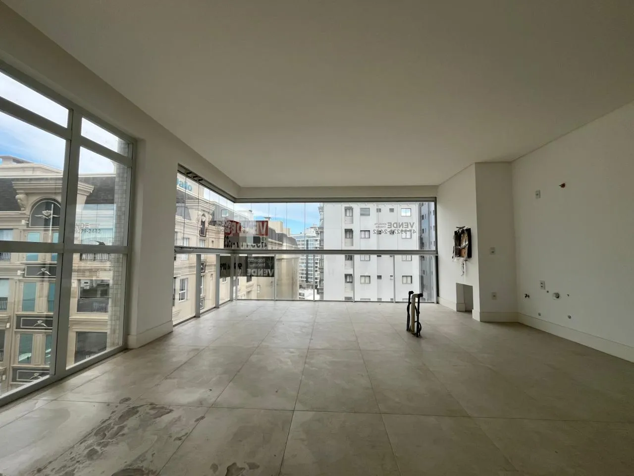 Imagem Apartamento à venda com 131.77m2 por R$ 2.600.000,00