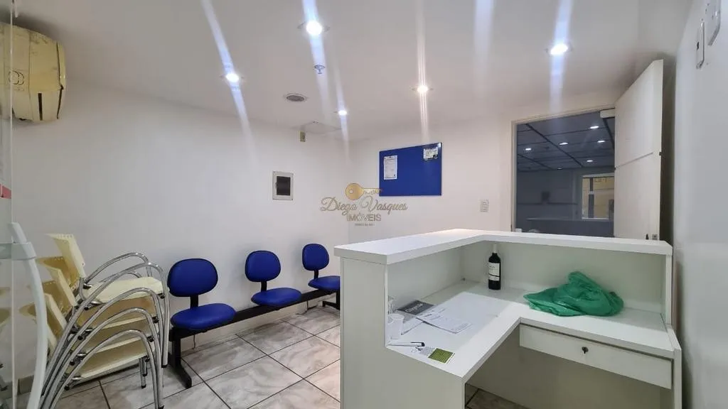 Imagem Sala Comercial para Venda em Teresópolis / RJ no bairro Várzea