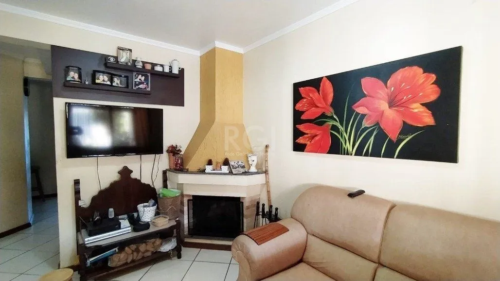 Imagem Sobrado para Venda - 136m², 4 dormitórios, sendo 2 suites, 2 vagas - Aberta dos Morros