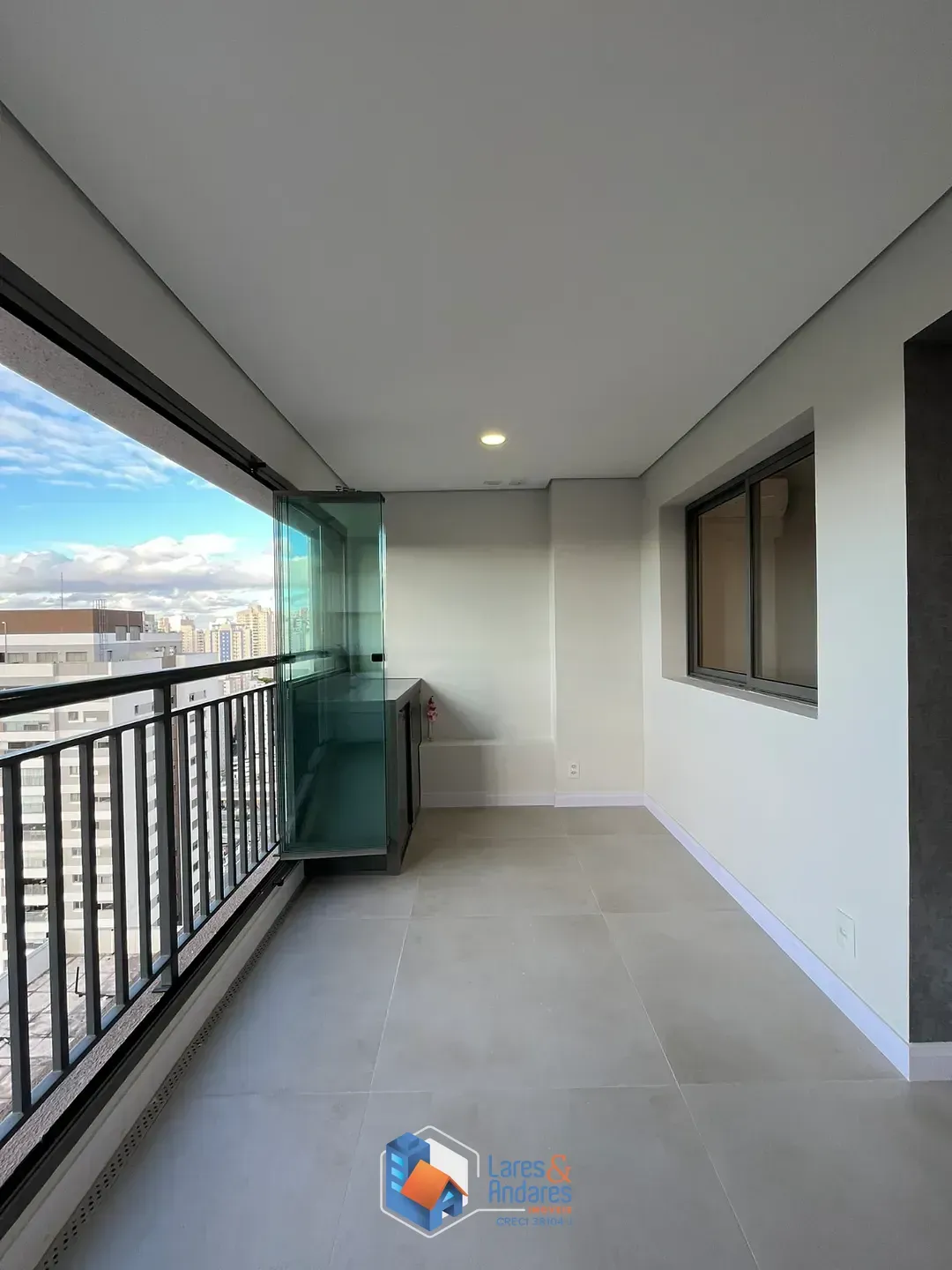 Imagem Apartamento para venda e locação em Jardim Prudência com 2 quartos, sendo 1 suíte, 75m²