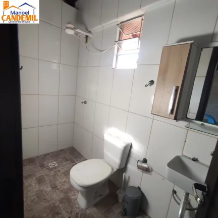 Imagem Casa Averbada à venda em Joinville, bairro Iririú