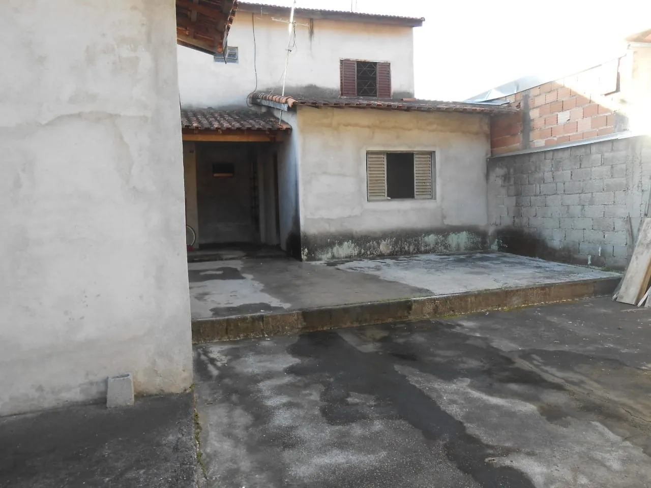 Imagem Casa à venda 3 Quartos, 1 Suite, 1 Vaga, 300M², Jardim Santa Cecília, Pindamonhangaba - SP