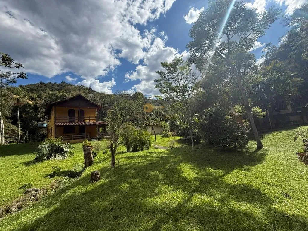 Imagem Casa para Venda em Teresópolis / RJ no bairro Canoas