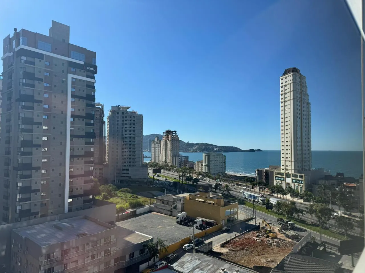 Imagem Apartamento com vista para o mar à venda com 55m2 por R$ 750.000,00