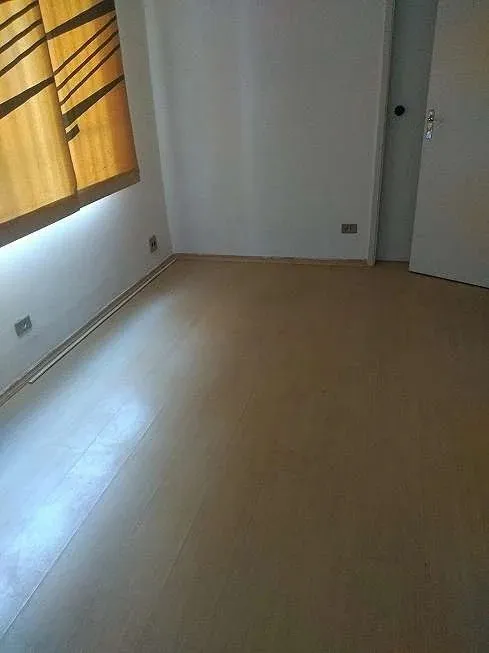 Imagem Sala Comercial para Venda em São Paulo, SANTA CECILIA, 1 vaga