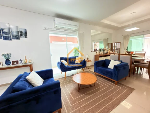 Imagem Casa em condomínio à venda em Jacareí-SP, no Jardim Crystal Park, 3 quartos