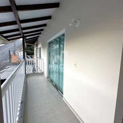 Imagem Casa Sobrado | Barra do Rio Cerro | 6 quartos (2 suítes) | 248m²