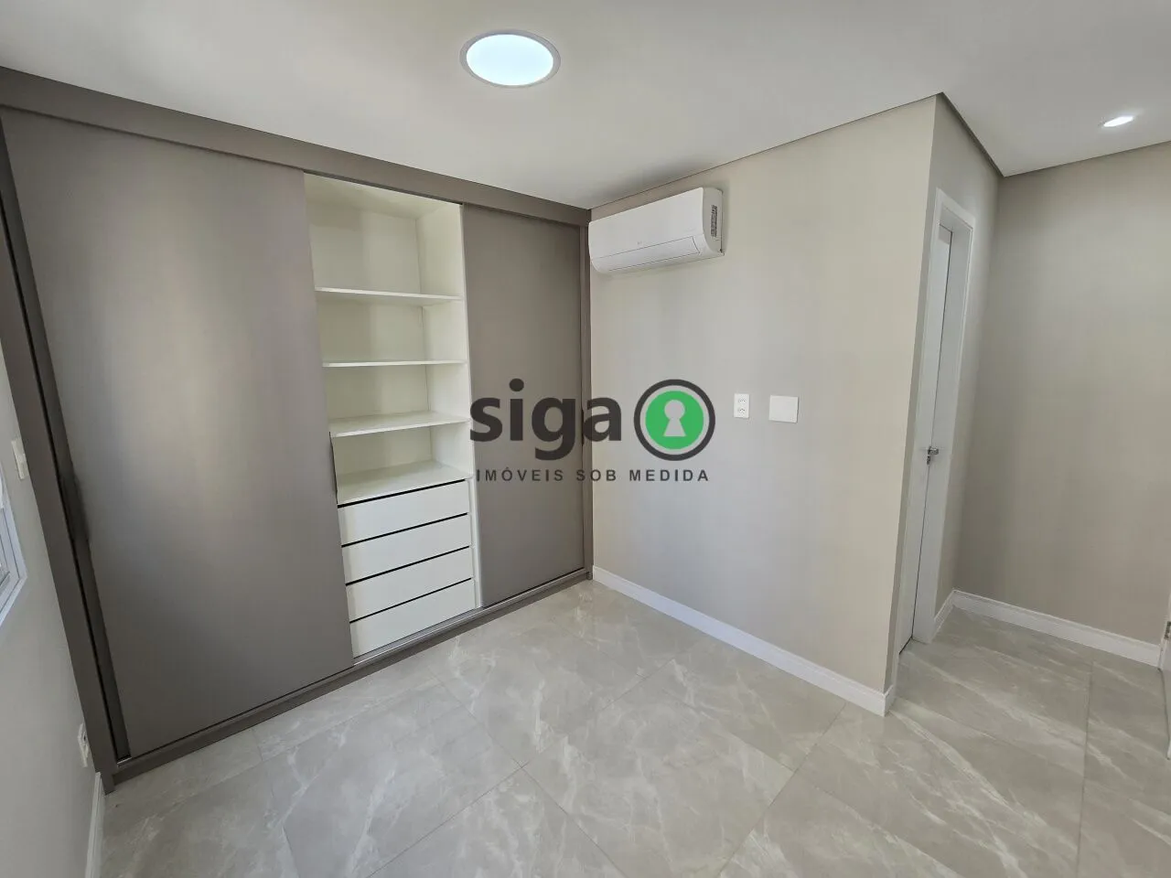 Imagem Apartamento à Venda no Campo Belo 56 m² | 2 Dormitórios | 1 Suíte | Pronto para Morar