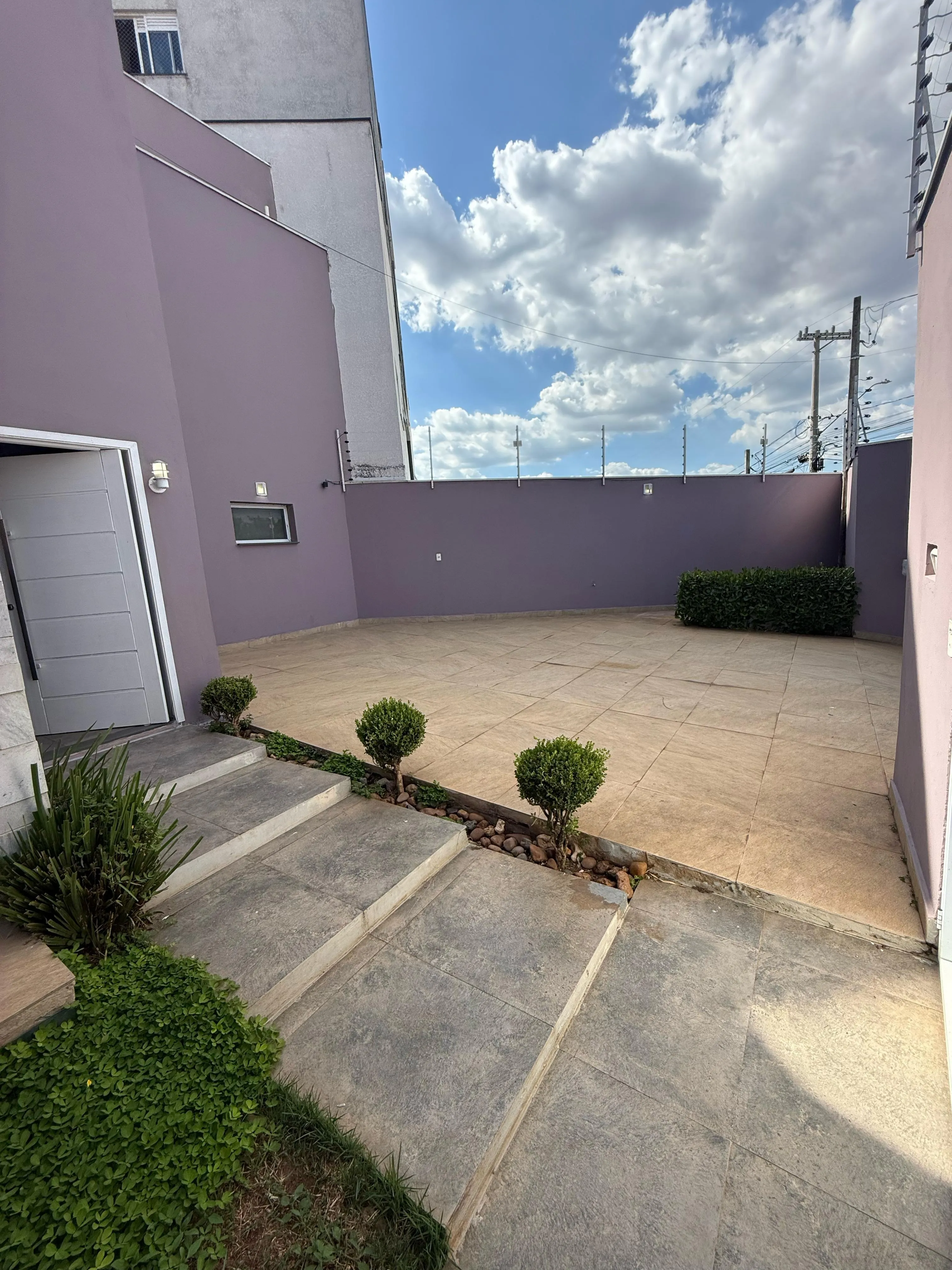 Imagem Casa Moderna com Pé Direito Duplo no Piazza Di Roma ? Sorocaba