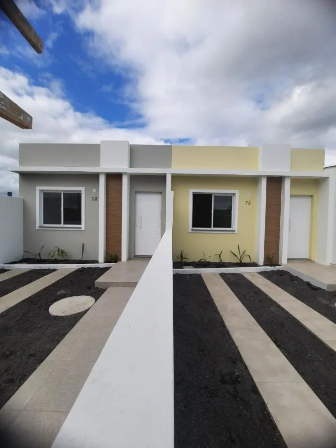 Imagem Casa para Venda em Pelotas, Três Vendas, 2 dormitórios, 1 banheiro