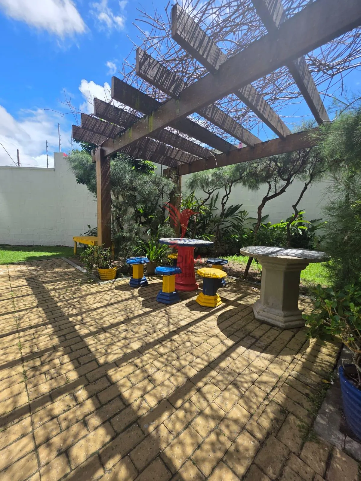 Imagem Apartamento espaçoso com 3 quartos. TORRE