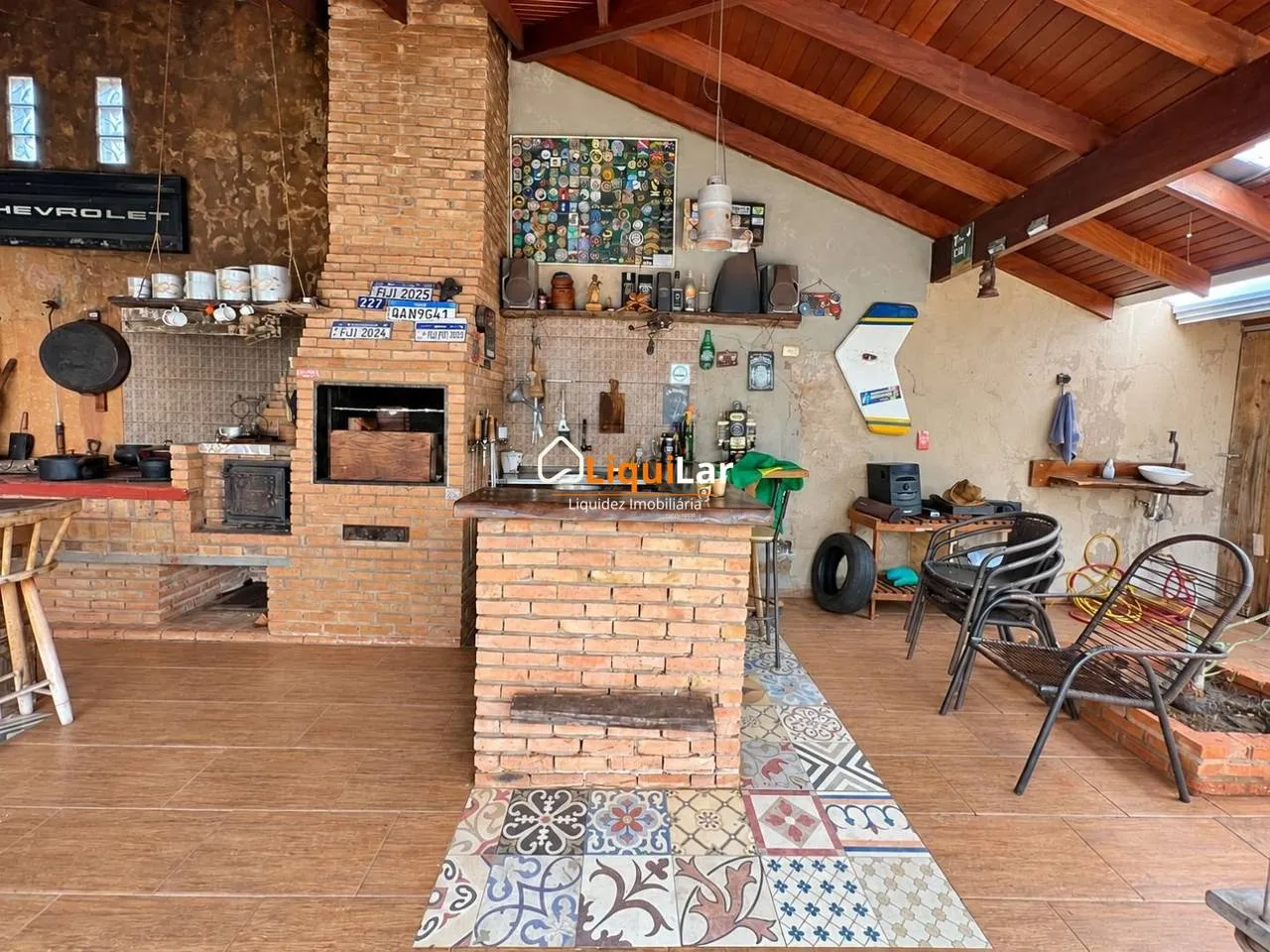 Imagem Sobrado mobiliado com 3 suítes, piscina, área gourmet e energia solar no Vilas Boas
