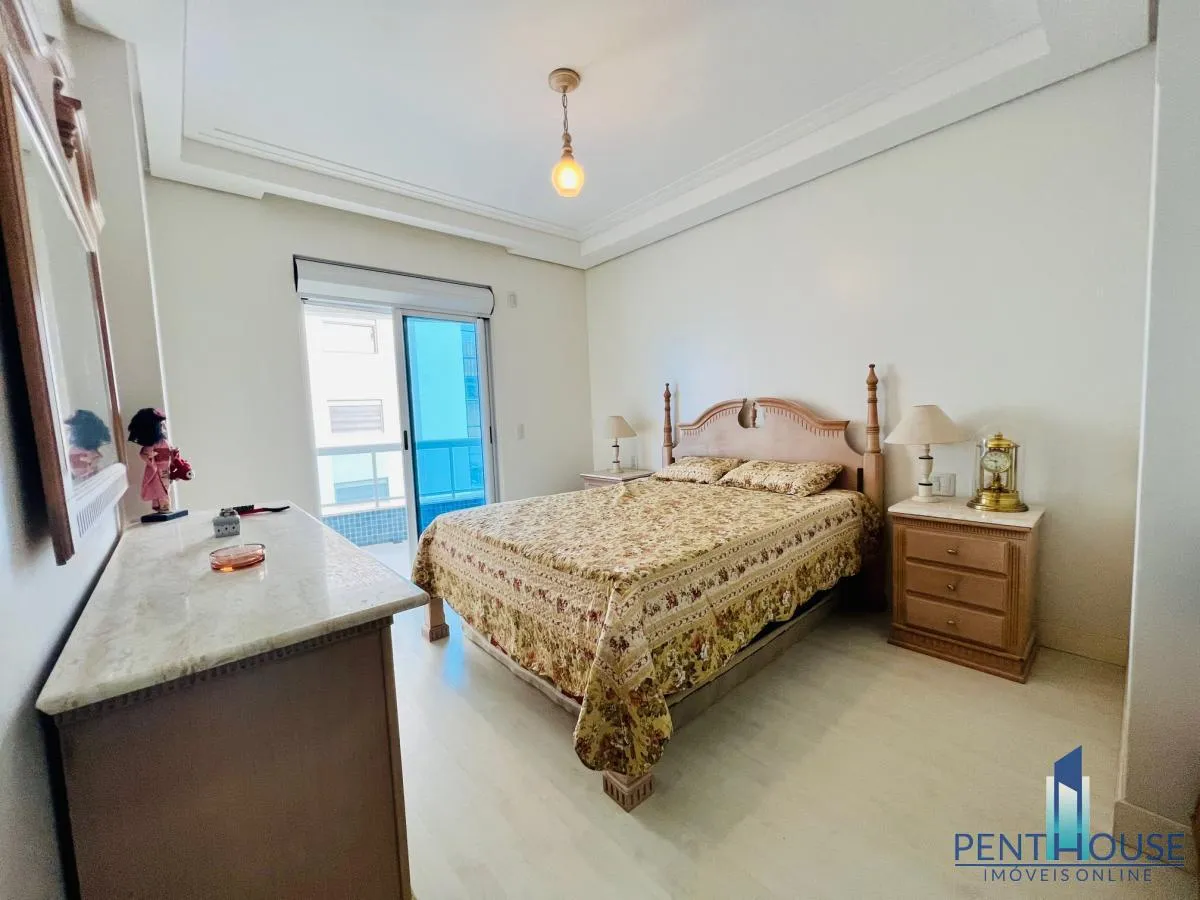 Imagem Apartamento Frente Mar para Venda em Balneário Camboriú, CENTRO, 3 dormitórios, 3 suítes, 4 banheiros, 3 vagas