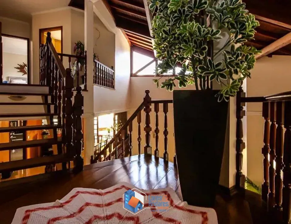 Imagem Casa para venda em City América com 4 quartos, sendo 3 suítes, 345m²
