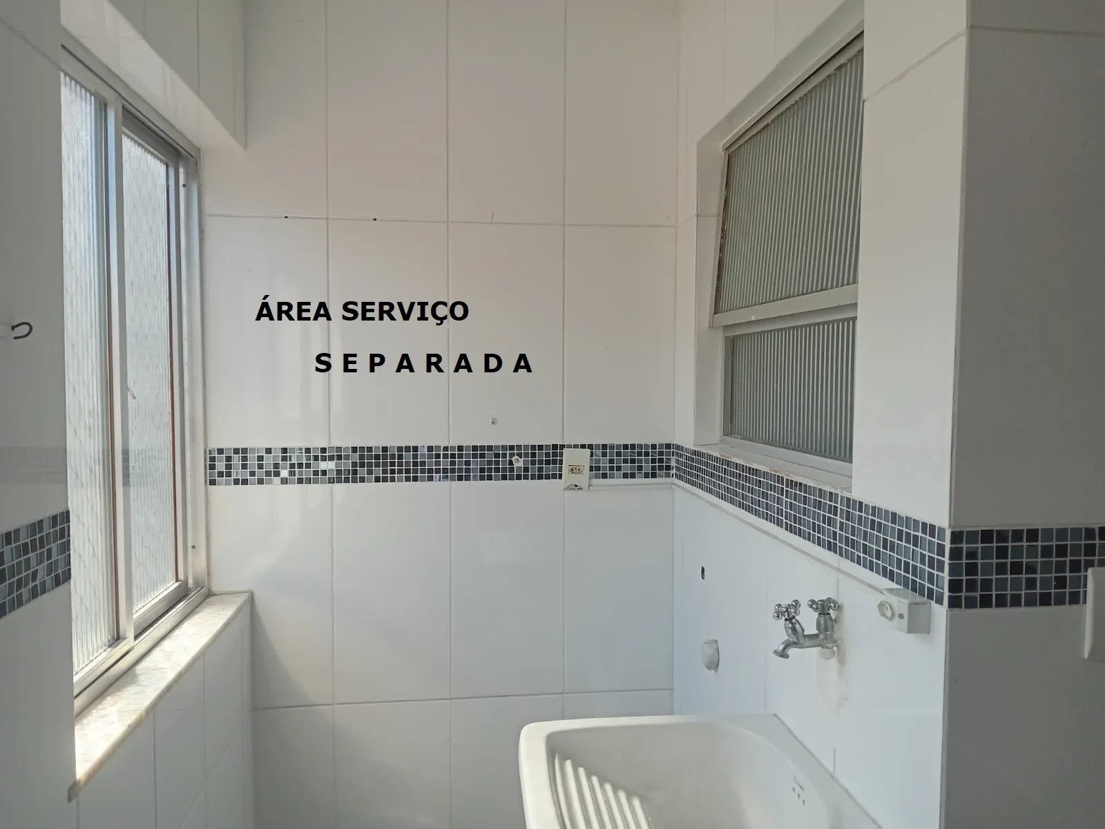Imagem Apartamento com 2 Quartos à Venda, 65 metros em Santa Rosa - Niterói