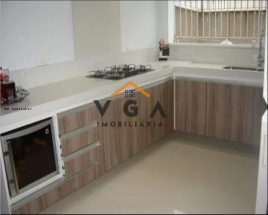 Imagem Sobrado para Venda em São Paulo, Vila Carrão, 3 dormitórios, 1 suíte, 4 banheiros, 2 vagas