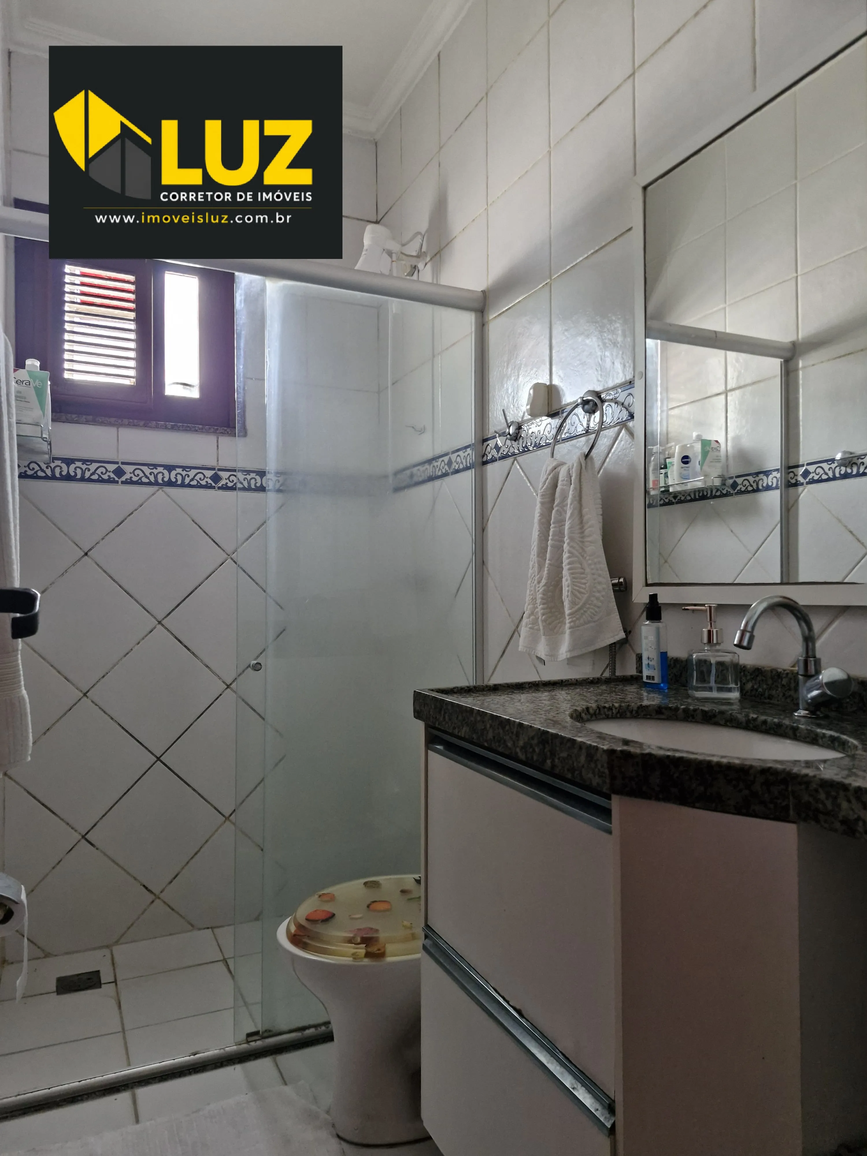 Imagem Sua Nova Casa em Messejana Espera por Você - A Poucos Metros da Frei Cirilo