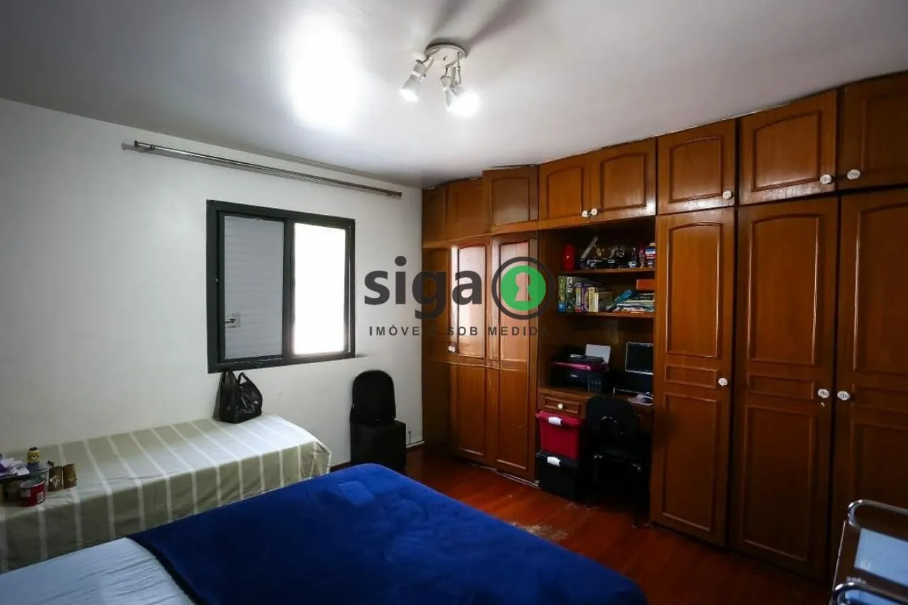 Imagem Casa à venda com 190m², 3 quartos e 3 vagas