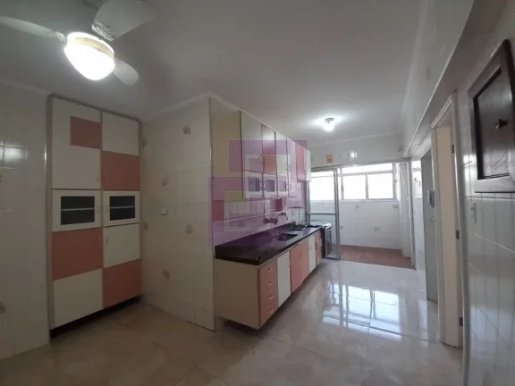 Imagem Apartamento Padrão de 03 dormitórios para locação anual nas Pitangueiras.
