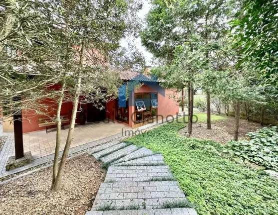 Imagem Casa Alto Padrão à venda no Condomínio Villa Vianna