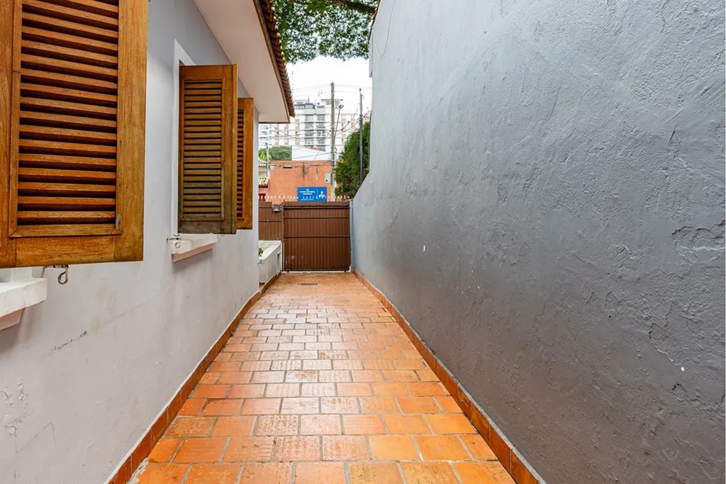 Imagem Casa à venda em São Paulo, Campo Belo, com 3 quartos, 120m2