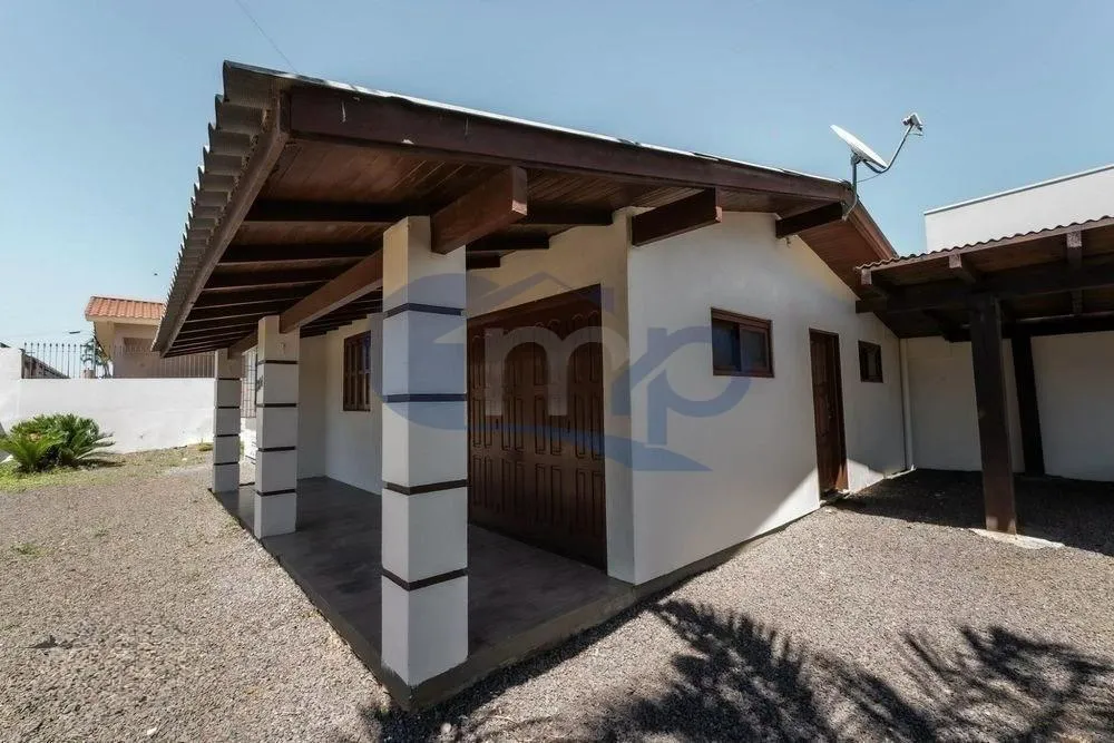 Imagem Casa a venda com 3 dormitorios na Vila Sao Joao em Torres/RS
