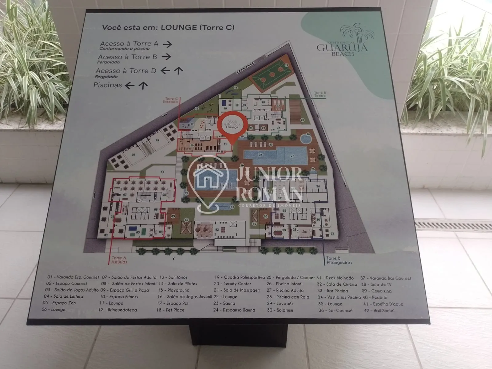 Imagem APTO 2 DORM l 1 SUITE l VARANDA l 100M DA PRAIA - GUARUJA/SP