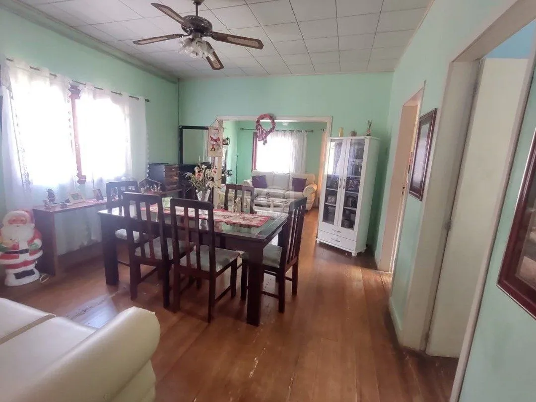 Imagem Casa para Venda - 265.1m², 3 dormitórios, 4 vagas - Guarujá