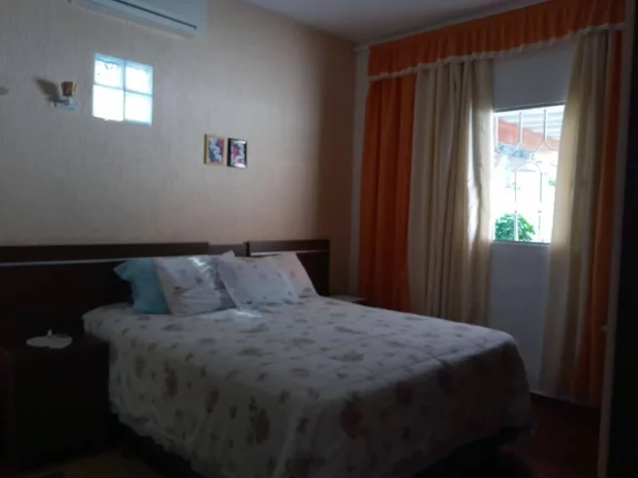 Imagem LINDA CASA COM PISCINA NA ANHANGUERA