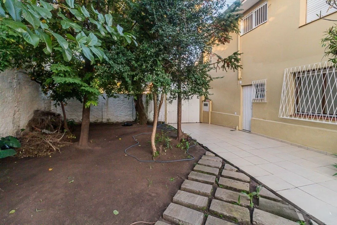 Imagem Casa térrea com 3 dormitórios, suíte e 2 vagas,