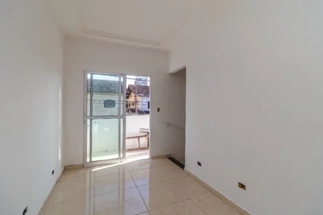 Imagem CASA DE CONDOMINIO NA GUILHERMINA 2 DORMITÓRIOS 1 SUÍTE!!!