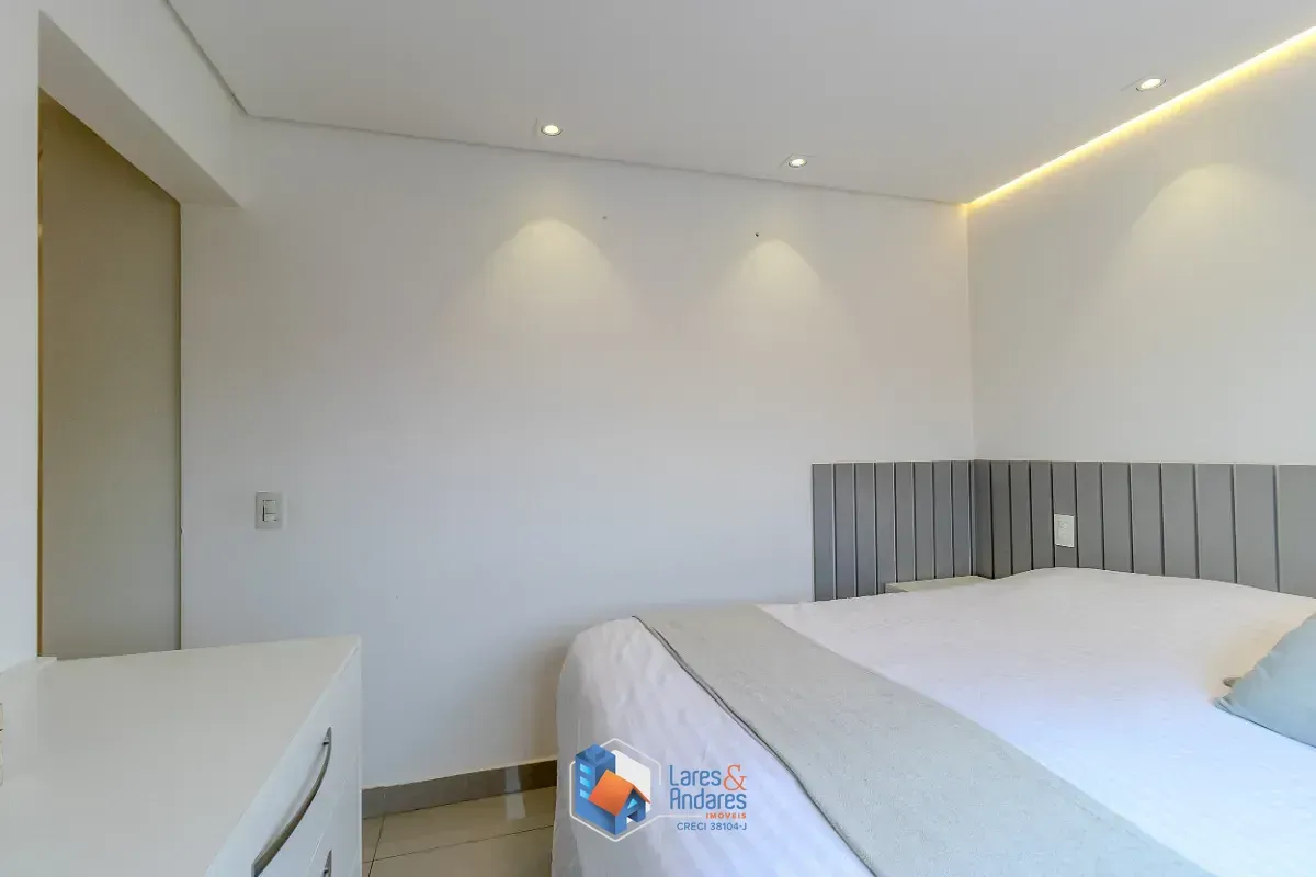Imagem Apartamento para venda em Santo Amaro com 3 quartos, sendo 1 suíte, 130m²