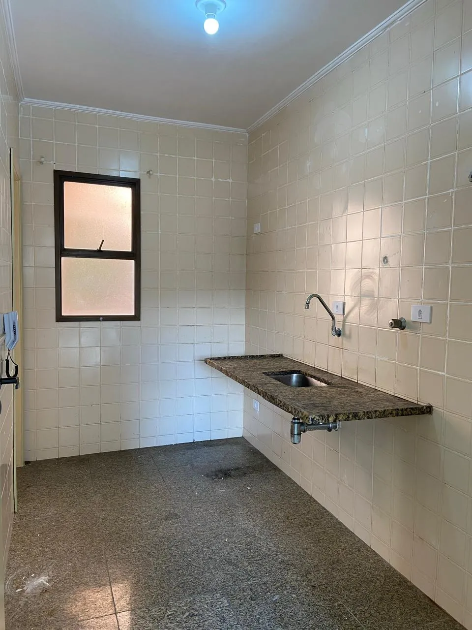 Imagem VENDO LINDO APARTAMENTO NO GUARUJA-CIDADE ATLANTICA-SP!