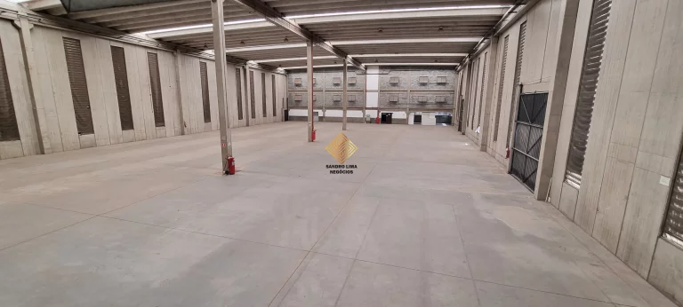 Imagem OPORTUNIDADE PARA O SEU NEGÓCIO GALPÃO DE 4407 M² TOTAL, ÓTIMA LOCALIZAÇÃO NA RAPOSO TAVARES - SÃO PAULO - ZONA OESTE