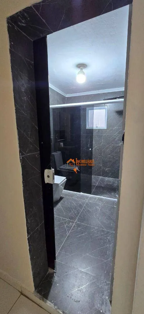 Imagem Casa com 2 dormitórios à venda, 140 m² por R$ 393.000,00 - Parque Residencial Bambi - Guarulhos/SP